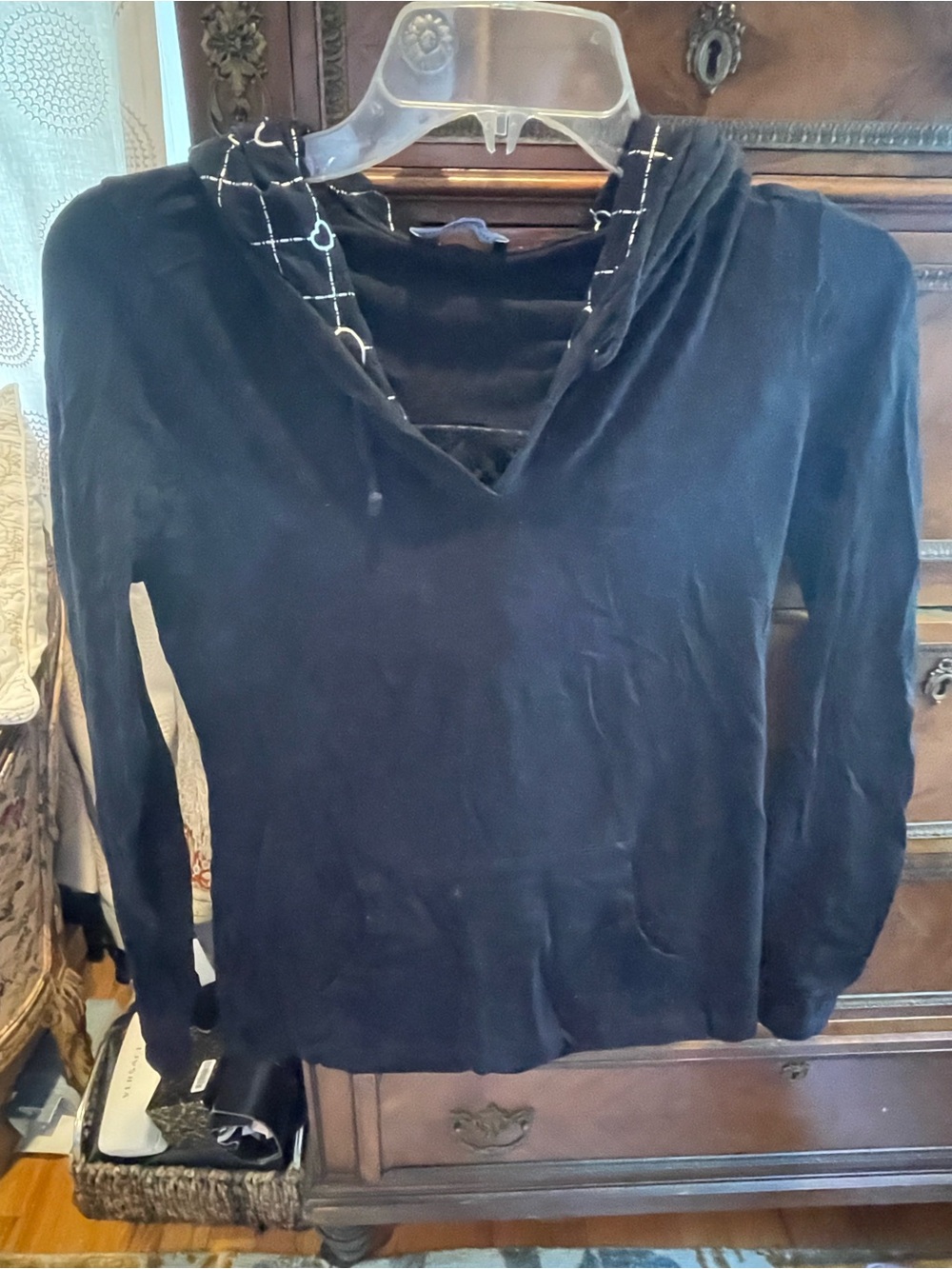 Bebe Black Women's V-Neck Hoodie Top - Classic Casual Pullover